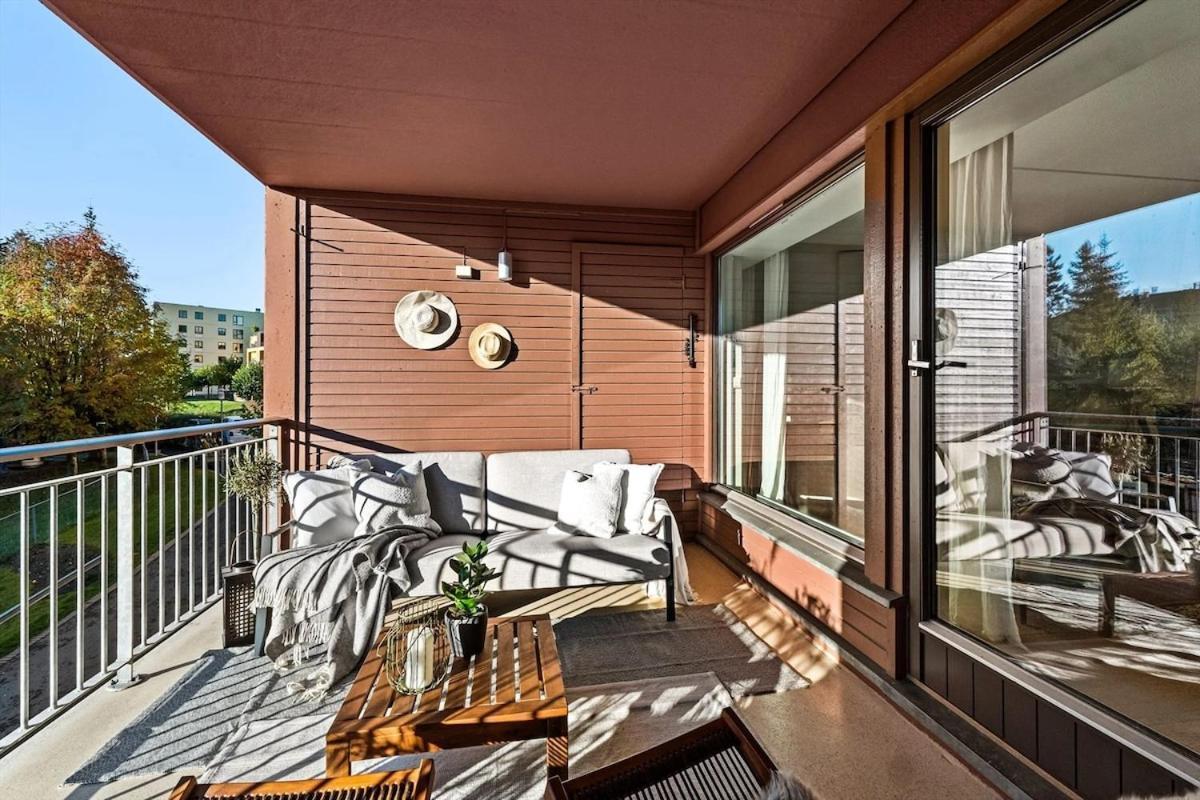 Leilighet 3 Bedrooms - 2 Balconies - Modern - Family Friendly *